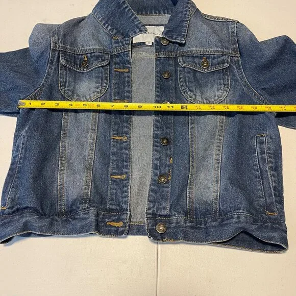 The Style Between Us Womens Medium Classic Blue Denim Jacket With Button Front - Picture 8 of 11